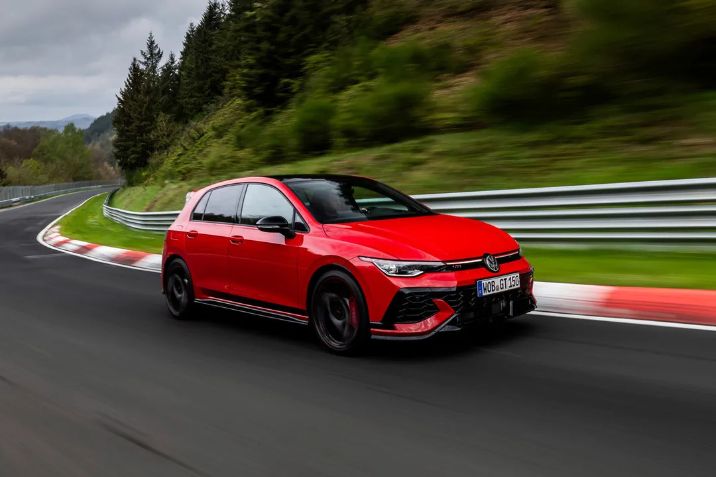 Ab sofort bestellbar: Der neue Golf GTI EDITION 50